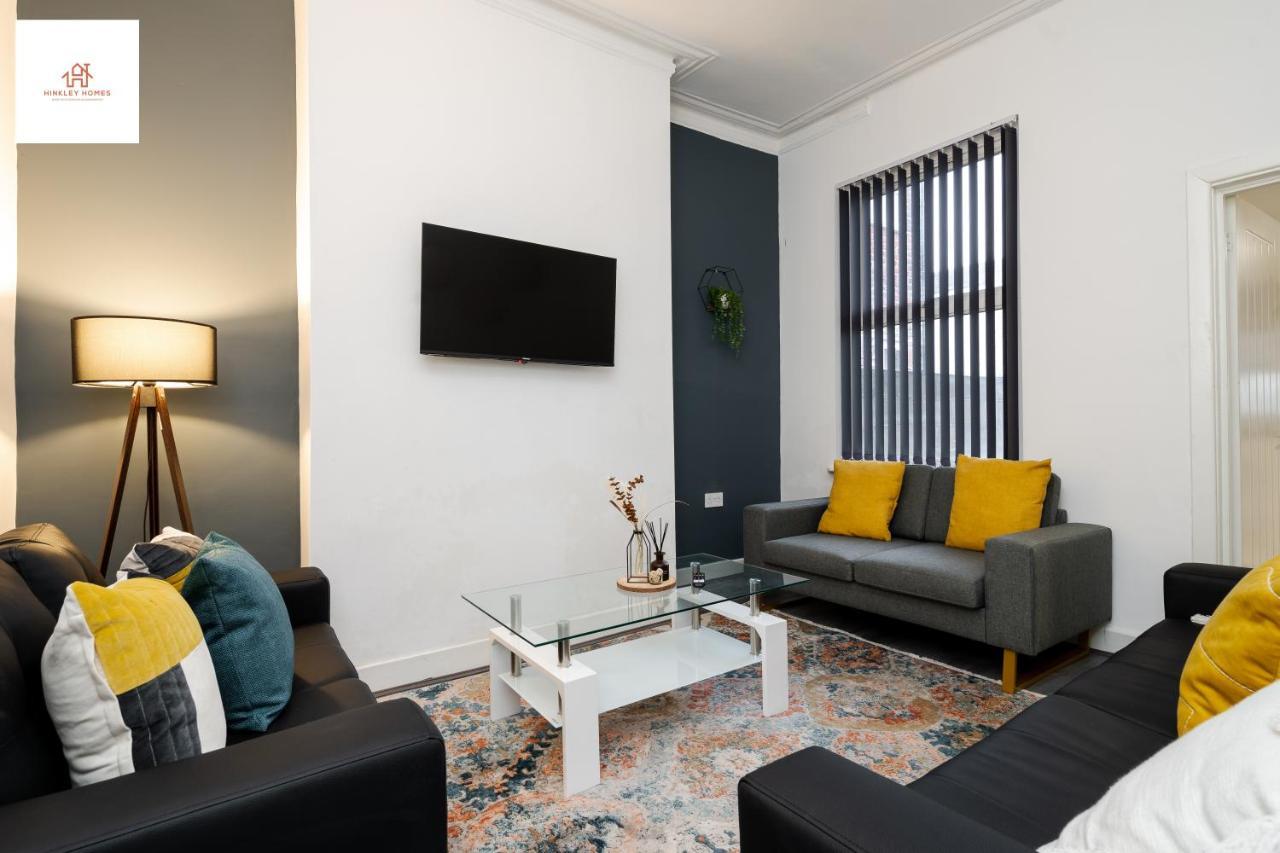 Immaculate 4 Bed In Liverpool By Hinkley Homes Short Lets & Serviced Accommodation Екстер'єр фото